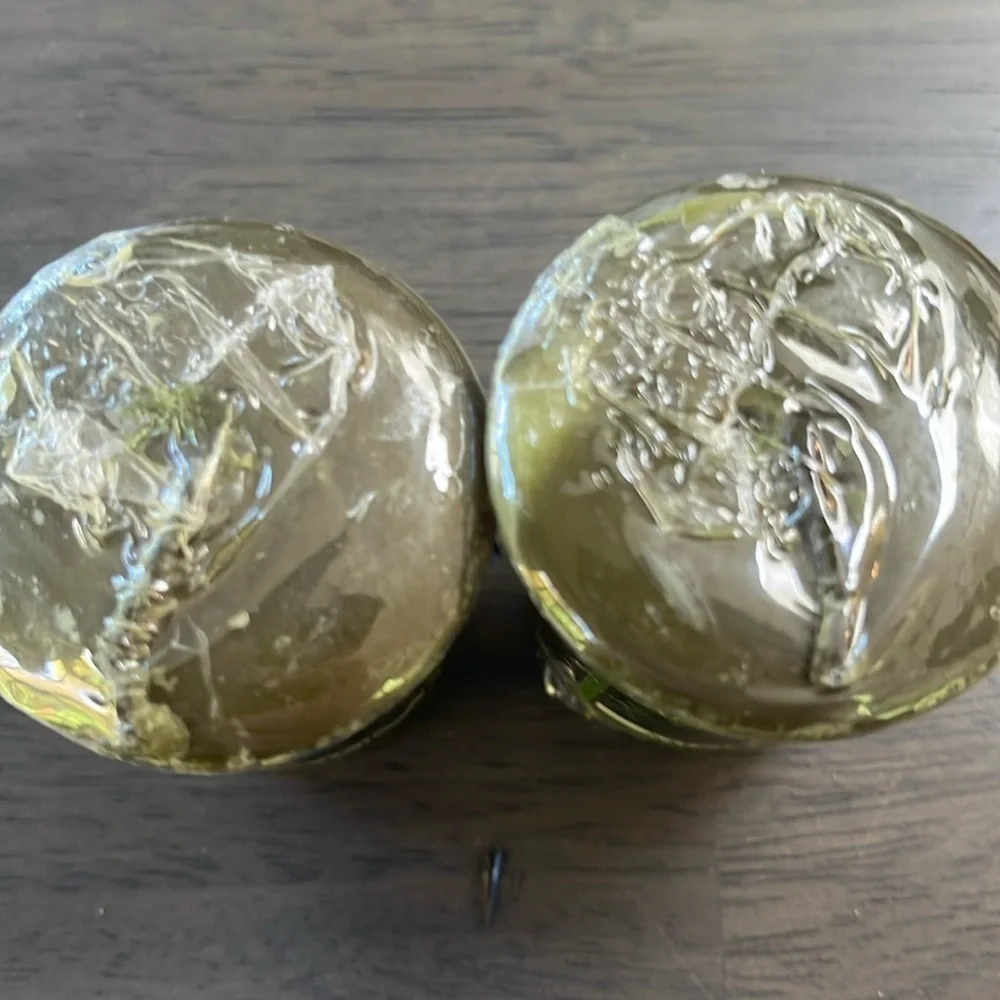 🆕 Yankee Candle - Mistletoe - sampler size candle. Votive candle. Set of 2.